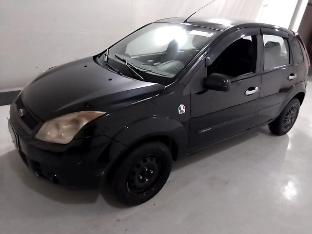 Veículo Ford Fiesta Ford Fiesta Flex 2010 Conservado com Danos e Não Funciona 2010 em leilão