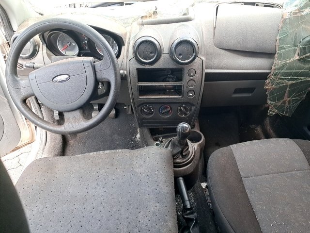 Vehicle_photo_7