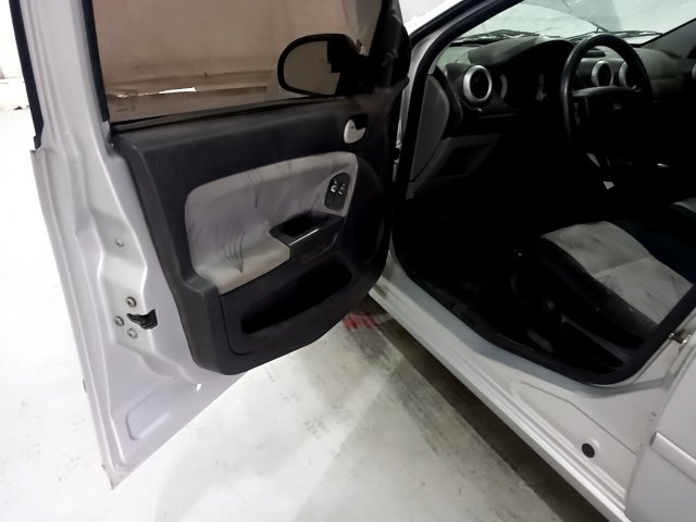 Vehicle_photo_8
