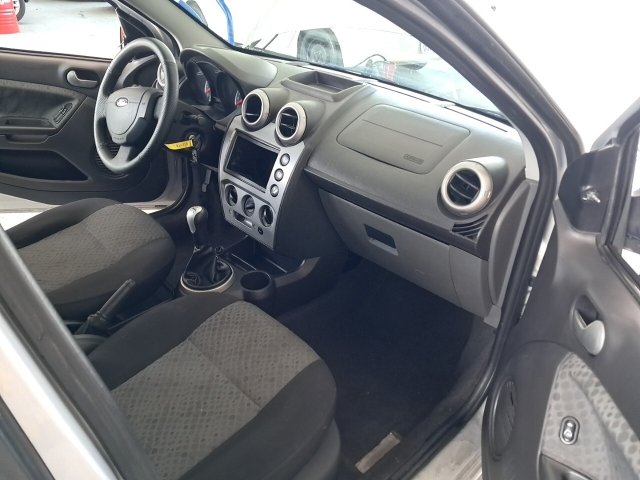 Vehicle_photo_9