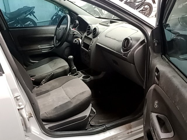 Vehicle_photo_9