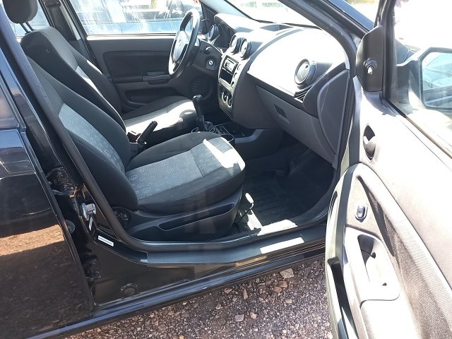 Vehicle_photo_9