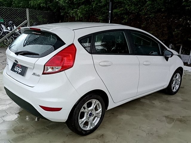 Vehicle_photo_4