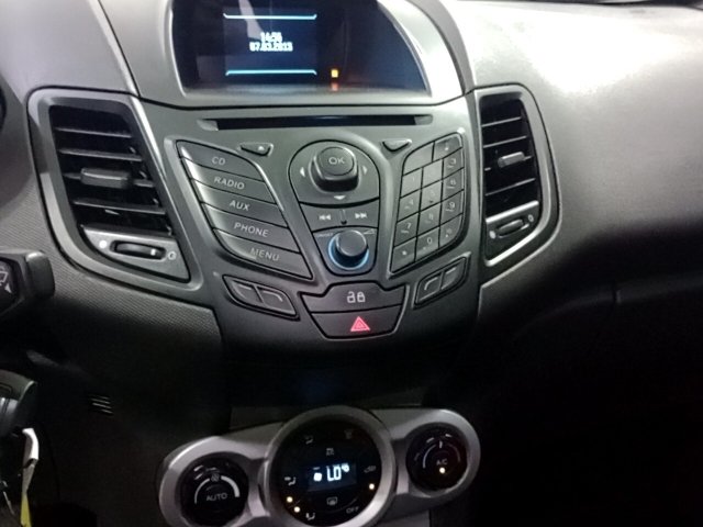 Vehicle_photo_6