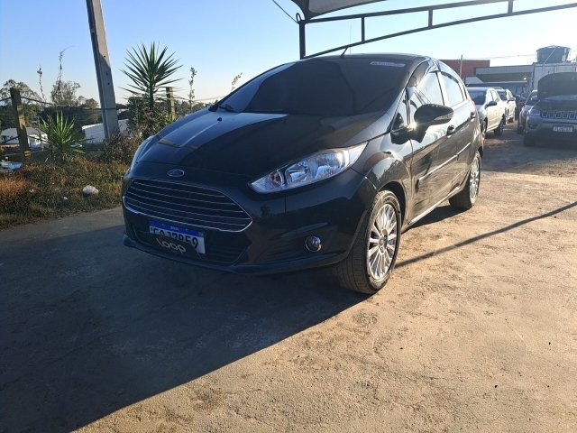 FORD FIESTA HA 1.6L TI A Frente Motorista