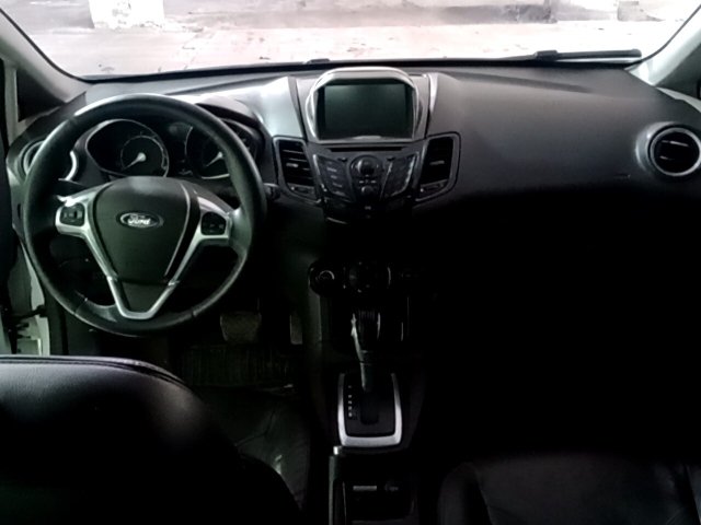 Vehicle_photo_7