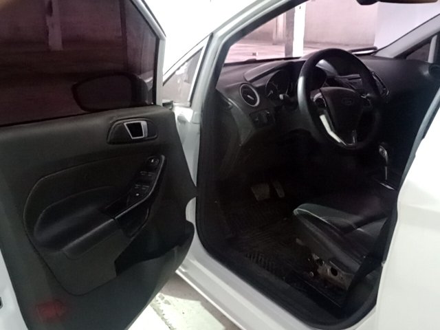 Vehicle_photo_8