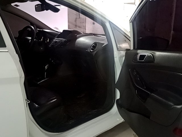 Vehicle_photo_9
