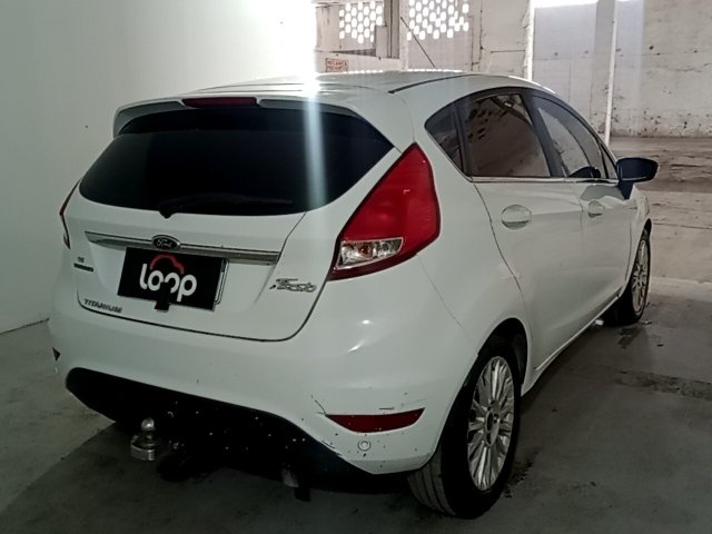 Vehicle_photo_4