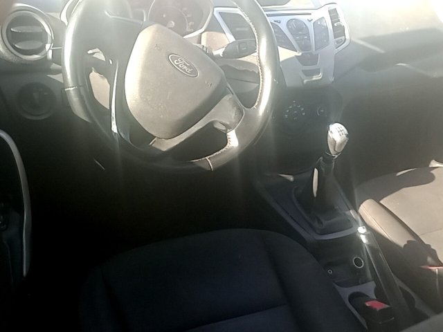 Vehicle_photo_7