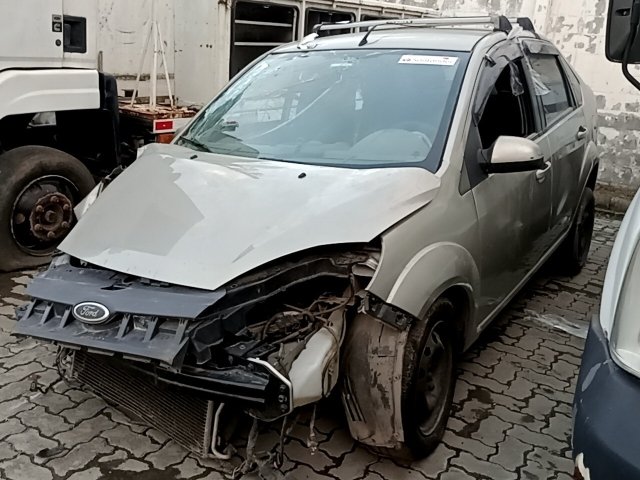 Veículo Ford Fiesta FORD FIESTA SEDAN 1.6 FLEX 2014 2014 em leilão