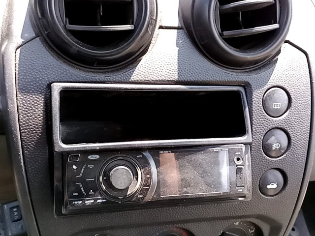 Vehicle_photo_6