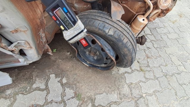 Vehicle_photo_14