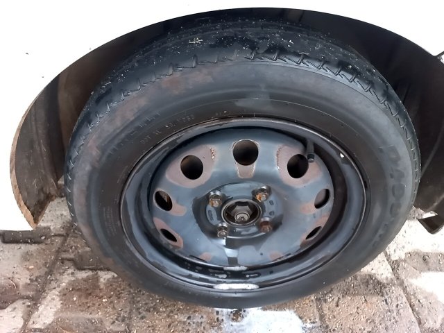 Vehicle_photo_14