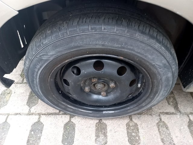 Vehicle_photo_13