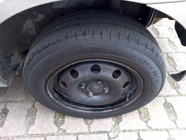 Vehicle_photo_15