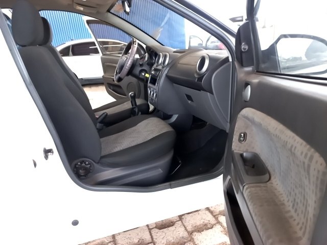 Vehicle_photo_9