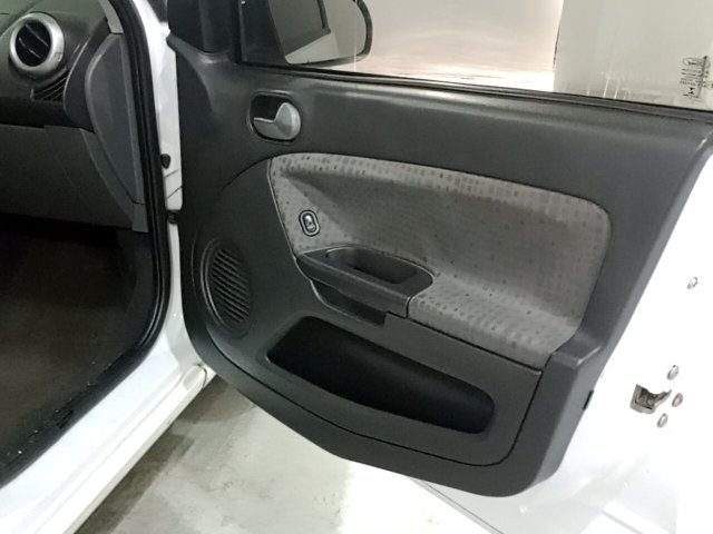 Vehicle_photo_9