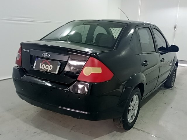 Vehicle_photo_4