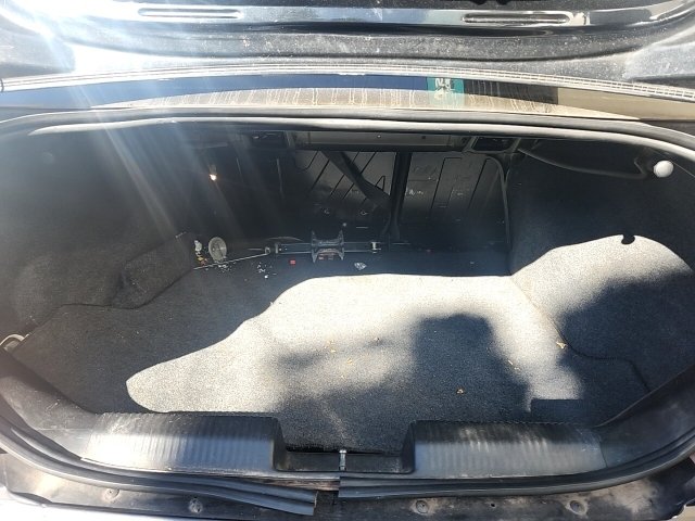 Vehicle_photo_12