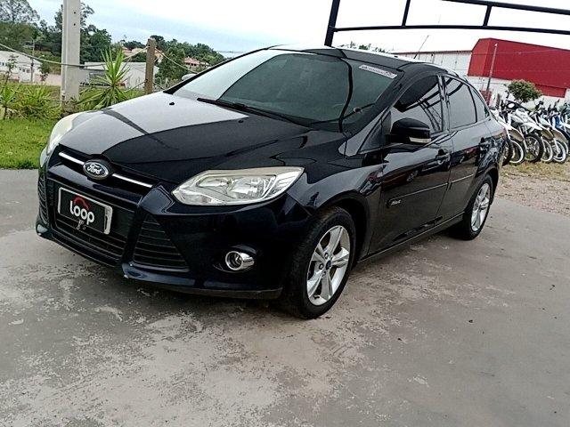 Veículo Ford Focus Ford Focus S AT 2.0 S 2013 Conservado com reparos 2014 em leilão
