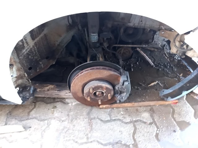 Vehicle_photo_14