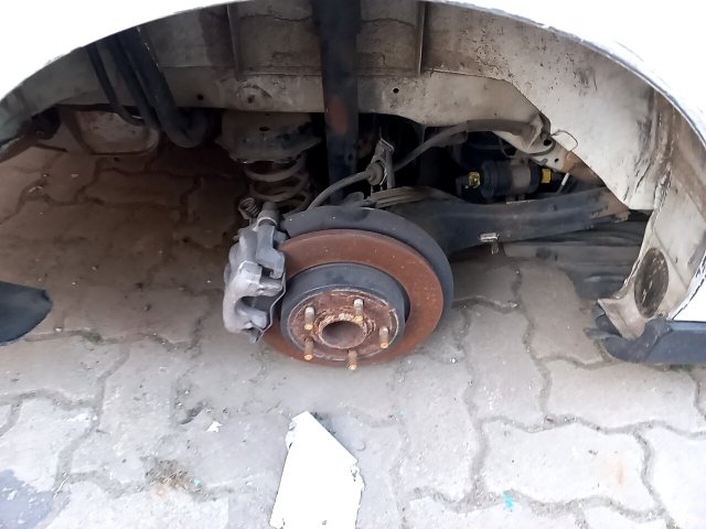 Vehicle_photo_16