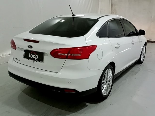 Vehicle_photo_4