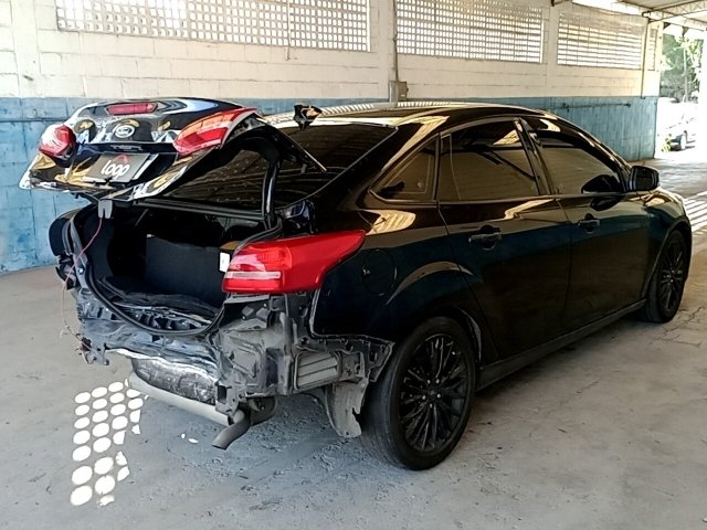 Vehicle_photo_4