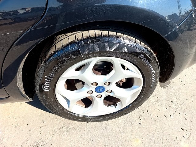 Vehicle_photo_15