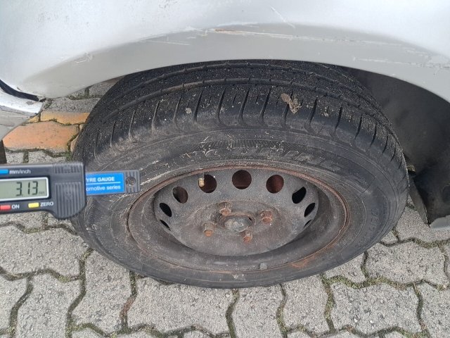 Vehicle_photo_40
