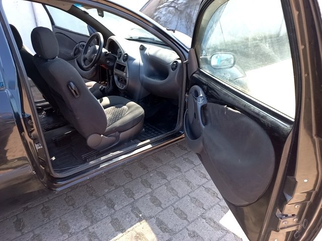 Vehicle_photo_9