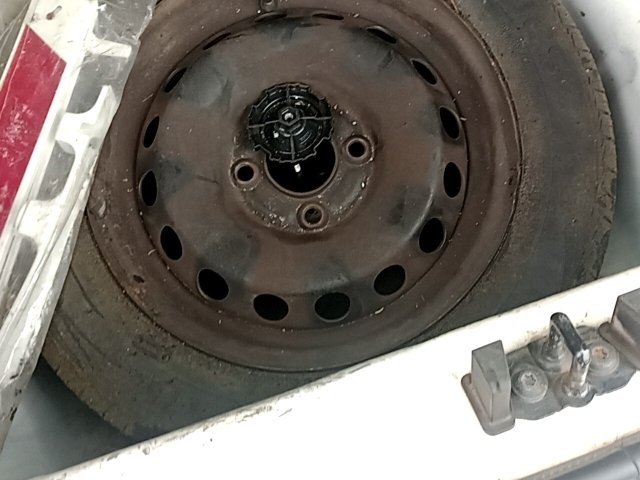 Vehicle_photo_18