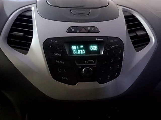 Vehicle_photo_6