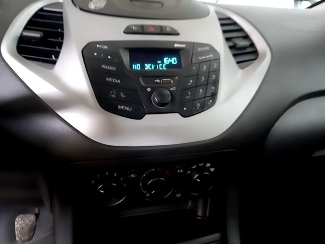 Vehicle_photo_6