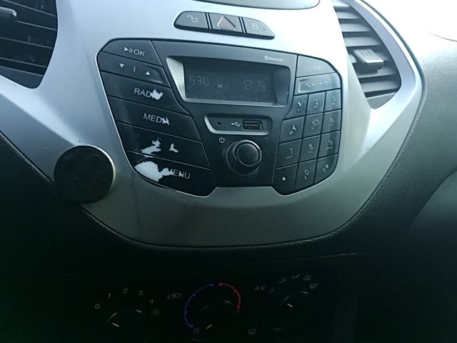 Vehicle_photo_6