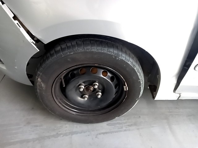 Vehicle_photo_12