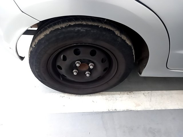 Vehicle_photo_15