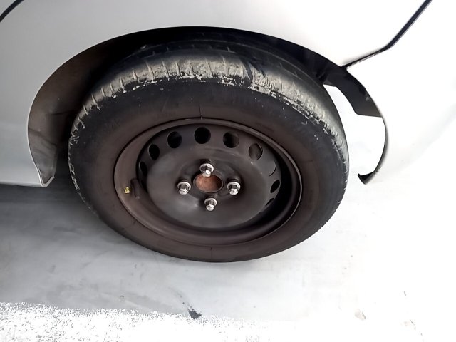 Vehicle_photo_14