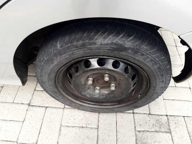 Vehicle_photo_15