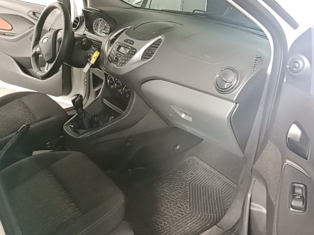 Vehicle_photo_9