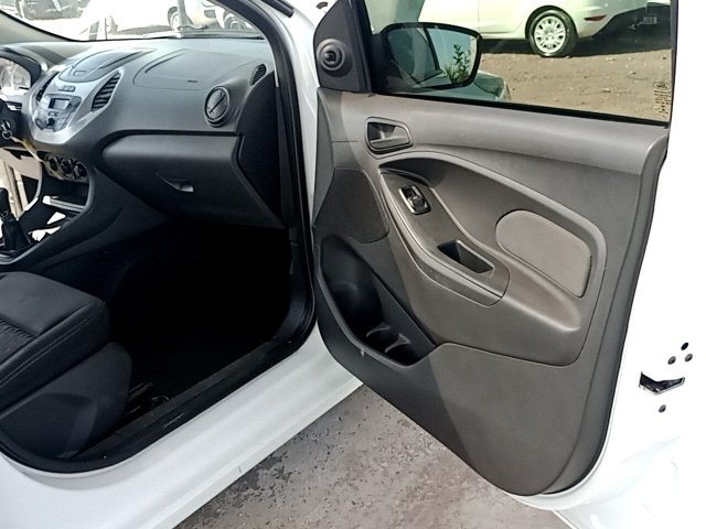Vehicle_photo_9
