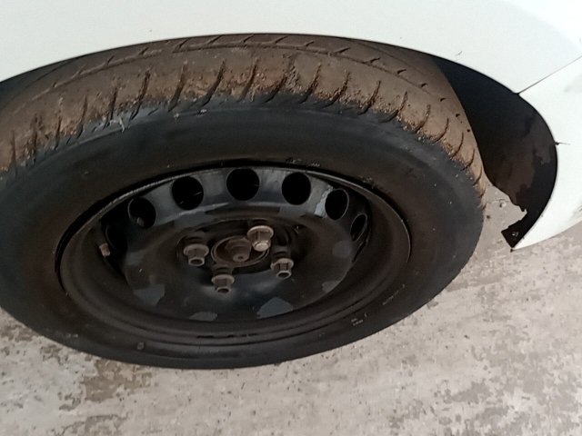 Vehicle_photo_14