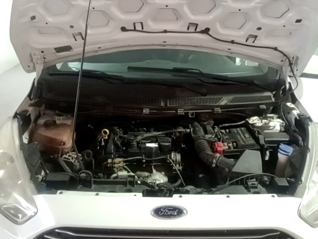 Vehicle_photo_12