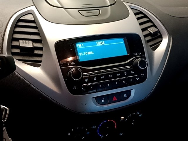 Vehicle_photo_6