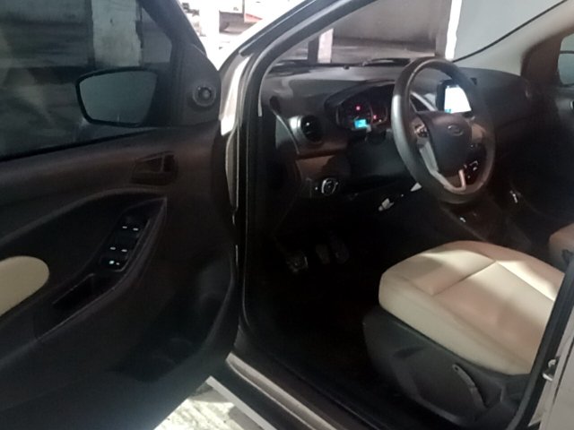 Vehicle_photo_8