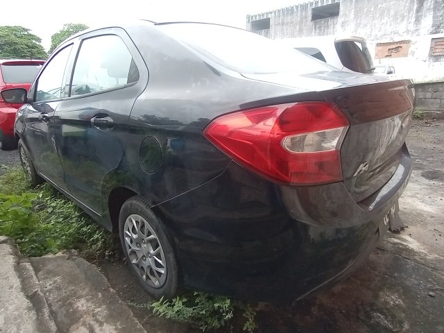 Vehicle_photo_3