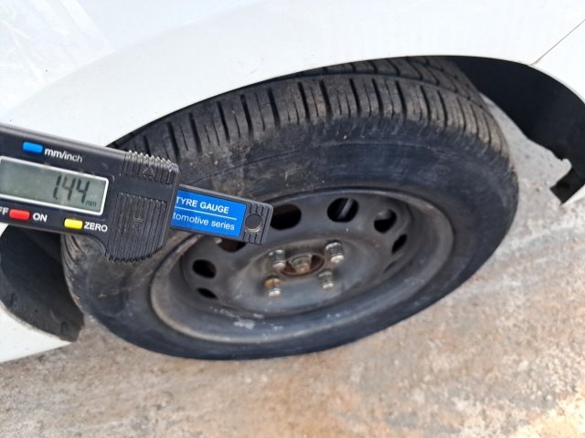 Vehicle_photo_14