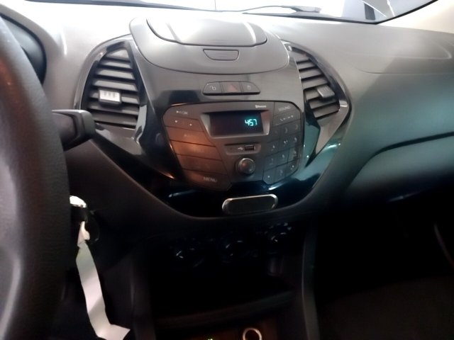 Vehicle_photo_6