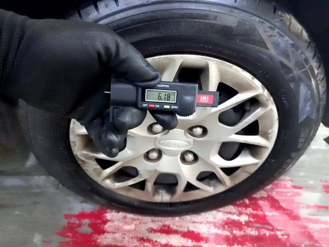 Vehicle_photo_14